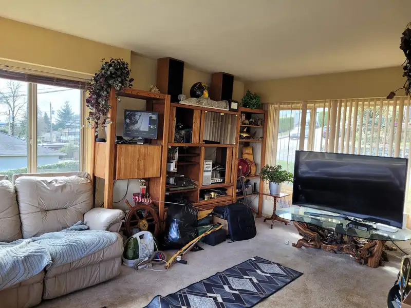 7790 ELFORD STREET - photo 2 of 11