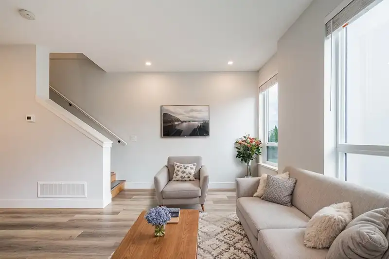36 30530 CARDINAL AVENUE - photo 3 of 38