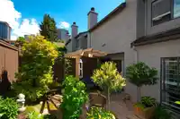 10 230 W 14 STREET - thumbnail 6