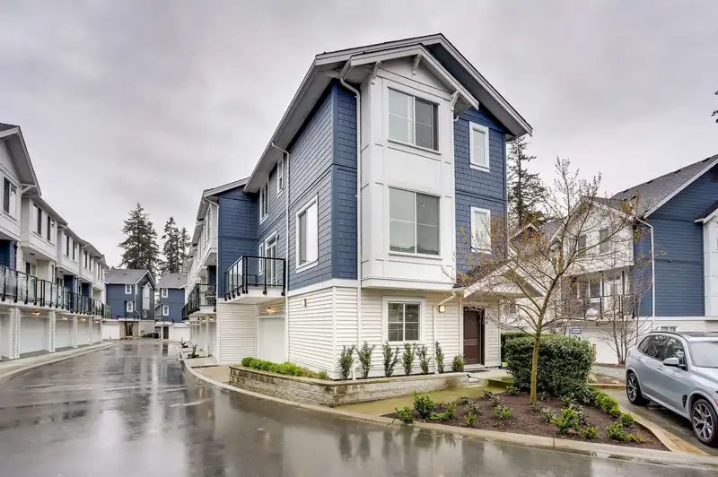 44 14355 62 AVENUE - photo 1 of 30