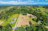 23296 32 AVENUE - thumbnail 11