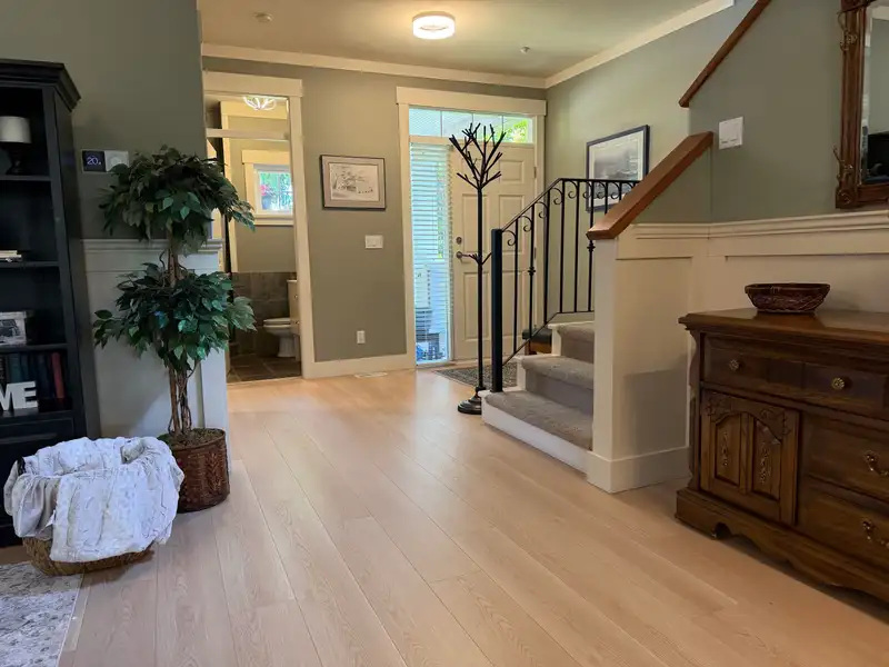 15556 GOGGS AVENUE - photo 3 of 40