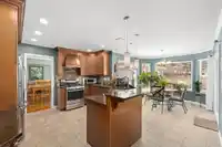 4863 209 STREET - thumbnail 9