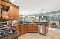 4863 209 STREET - thumbnail 10