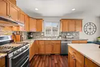 11457 CREEKSIDE STREET - thumbnail 9