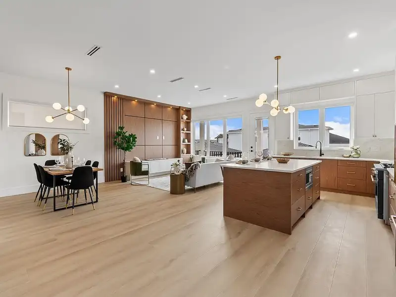 3 4432 IRMIN STREET - photo 4 of 40