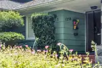 1258 W 33RD AVENUE - thumbnail 2