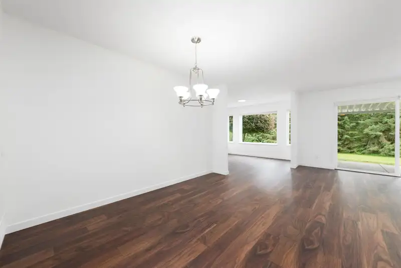 88 5550 LANGLEY BYPASS - photo 4 of 40