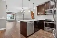 207 8067 207 STREET - thumbnail 11