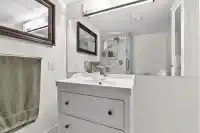 102 1424 MARTIN STREET - thumbnail 16