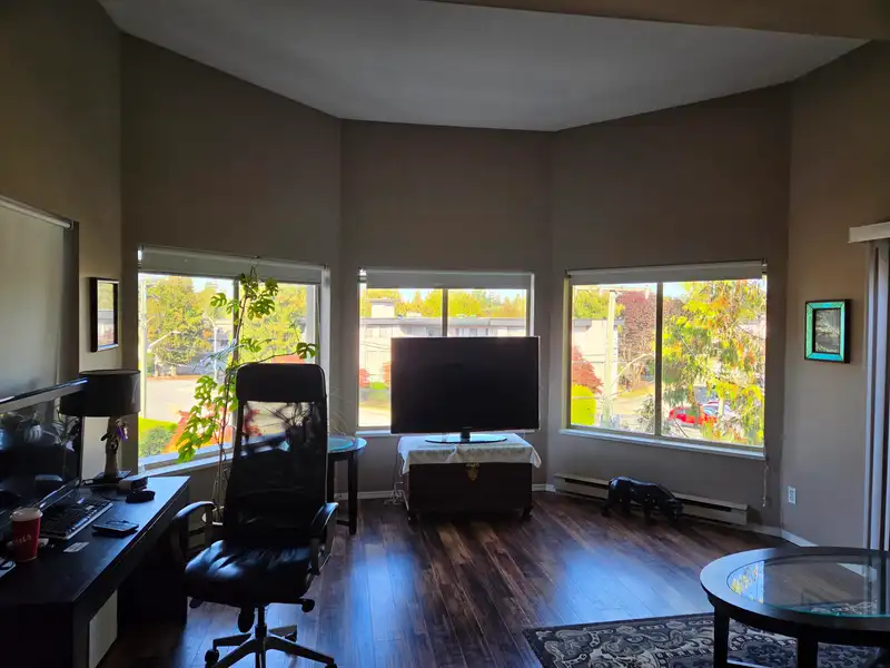 301 20140 56 AVENUE - photo 3 of 16