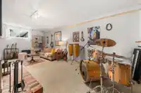 2011 BRIDGMAN AVENUE - thumbnail 22