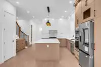 7629 197 STREET - thumbnail 16