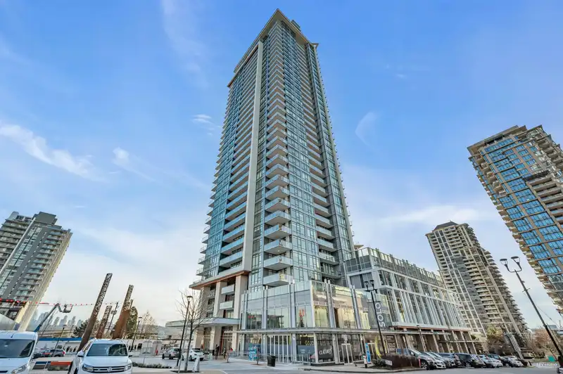 507 2085 SKYLINE COURT - photo 1 of 28
