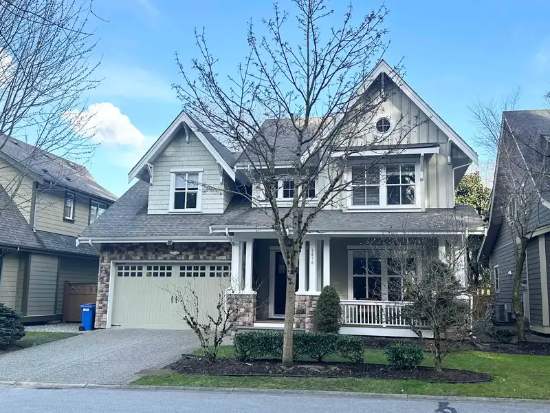 3670 142 STREET - photo 1 of 40