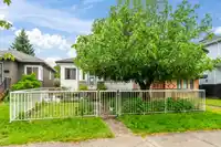 2566 VENABLES STREET - thumbnail 3