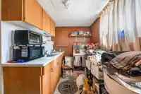 2566 VENABLES STREET - thumbnail 4