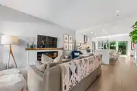 23 3596 SALAL DRIVE - thumbnail 3