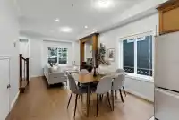 2139 TRIUMPH STREET - thumbnail 1