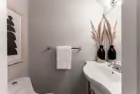2139 TRIUMPH STREET - thumbnail 12