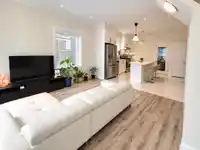 8221 FREMLIN STREET - thumbnail 2
