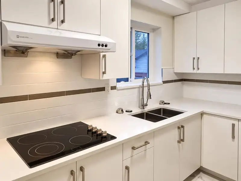 8221 FREMLIN STREET - photo 3 of 21