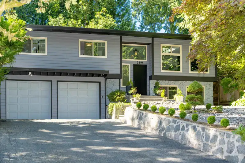 3595 PRINCESS AVENUE - photo 1 of 28