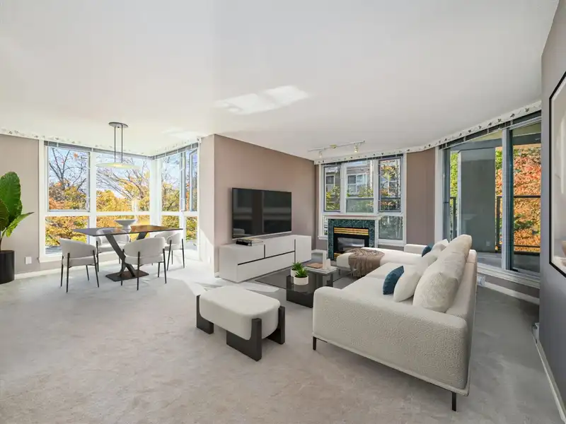 201 5860 DOVER CRESCENT - photo 1 of 32