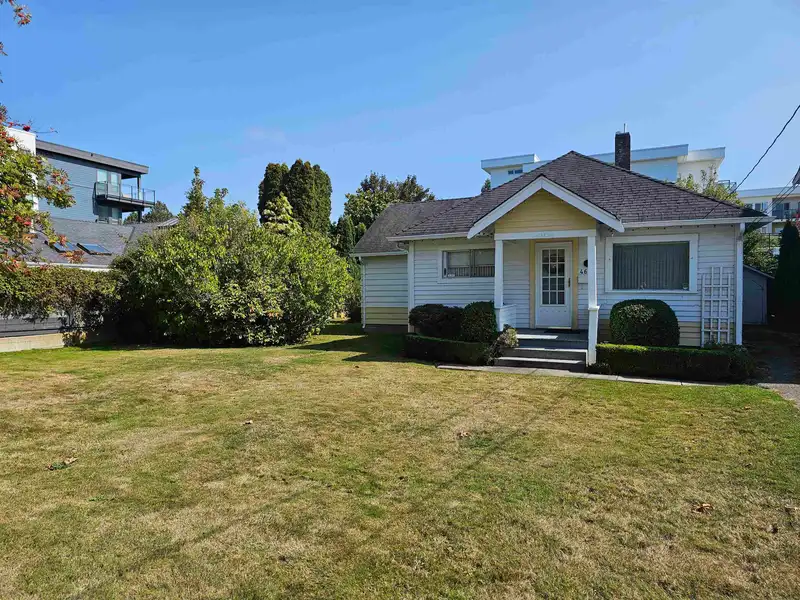 4654 51 STREET - photo 2 of 8