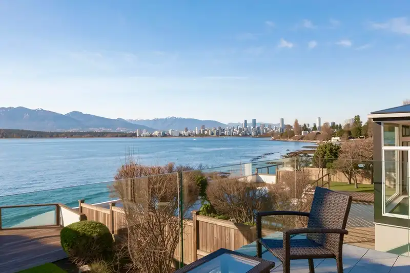 3131 POINT GREY ROAD - photo 2 of 20