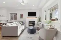 2163 NAPIER STREET - thumbnail 5