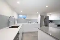 2420 EDGEMONT BOULEVARD - thumbnail 23