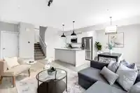 21 8371 202B STREET - thumbnail 1