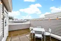 21 8371 202B STREET - thumbnail 23