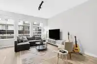 21 8371 202B STREET - thumbnail 5