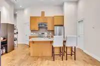 111 2970 KING GEORGE BOULEVARD - thumbnail 8