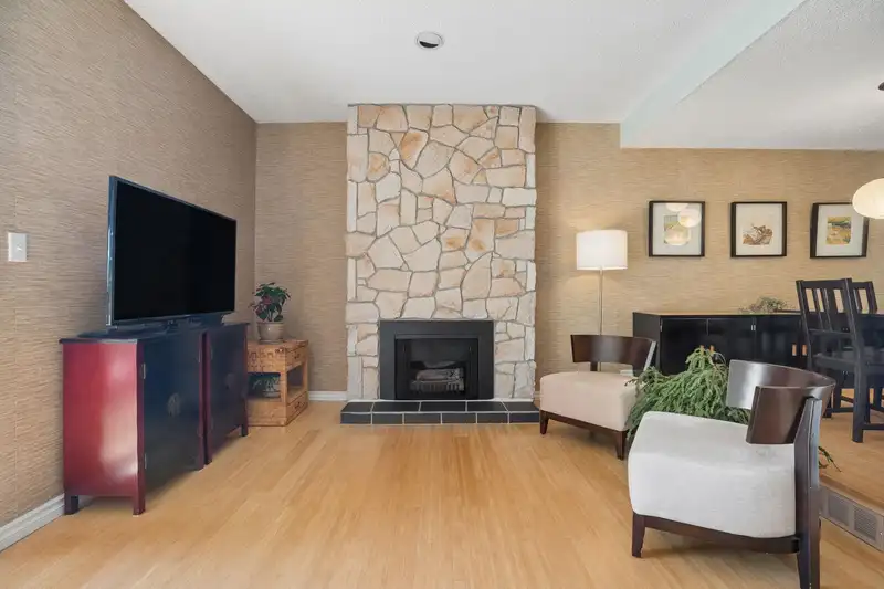 539 IOCO ROAD - photo 4 of 34