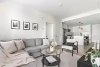 301 8327 201 STREET - thumbnail 10