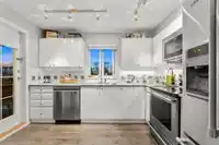 206 6336 197 STREET - thumbnail 3