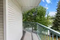 205 1755 SALTON ROAD - thumbnail 23