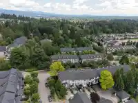15 1245 HOLTBY STREET - thumbnail 35