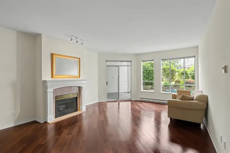 117 8700 JONES ROAD - photo 4 of 32