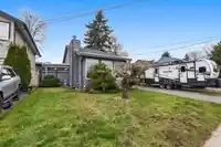 8153 122A STREET - thumbnail 4