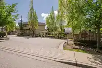 92 20350 68 AVENUE - thumbnail 2
