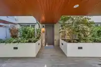 207 1331 MARINE DRIVE - thumbnail 5