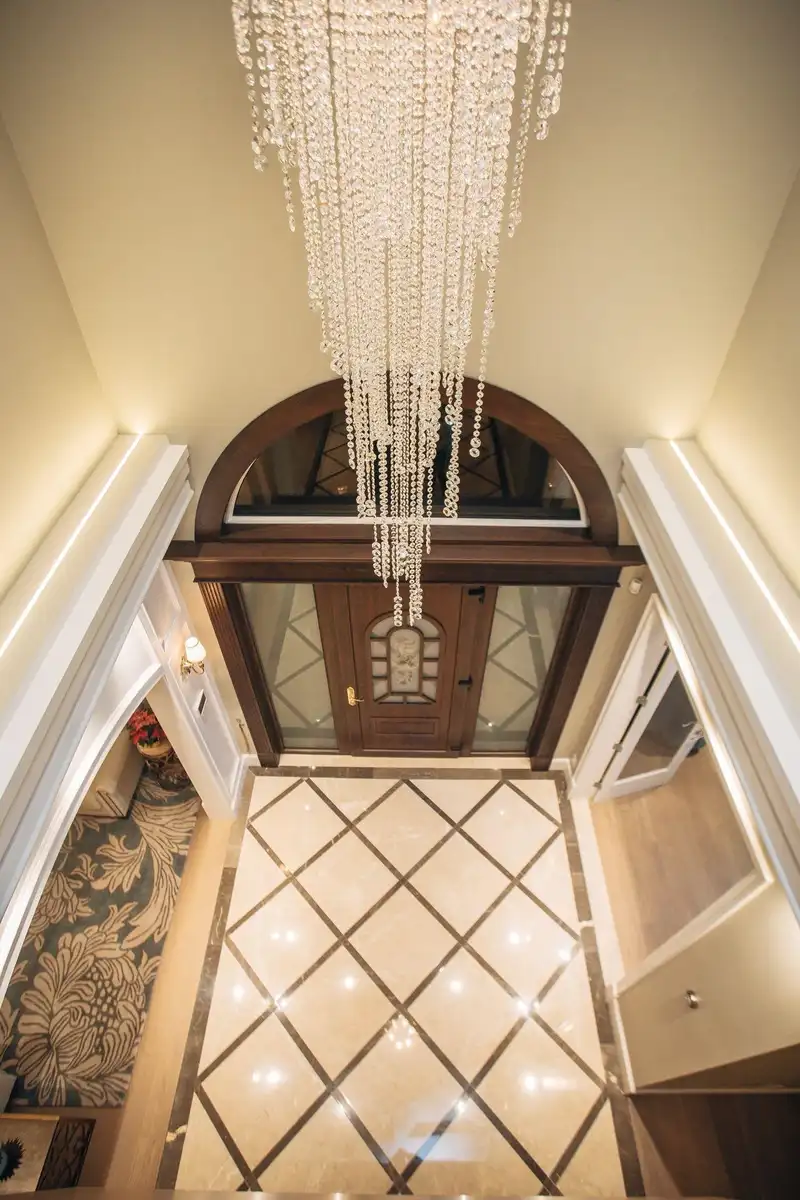 3640 LAMOND AVENUE - photo 2 of 40