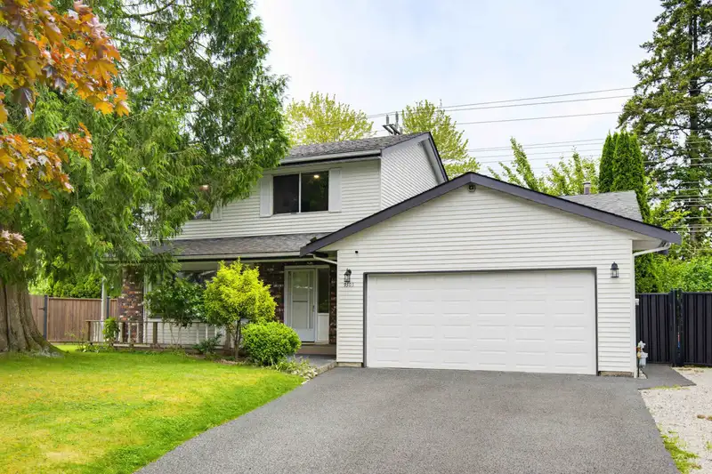 9503 205A STREET - photo 2 of 33