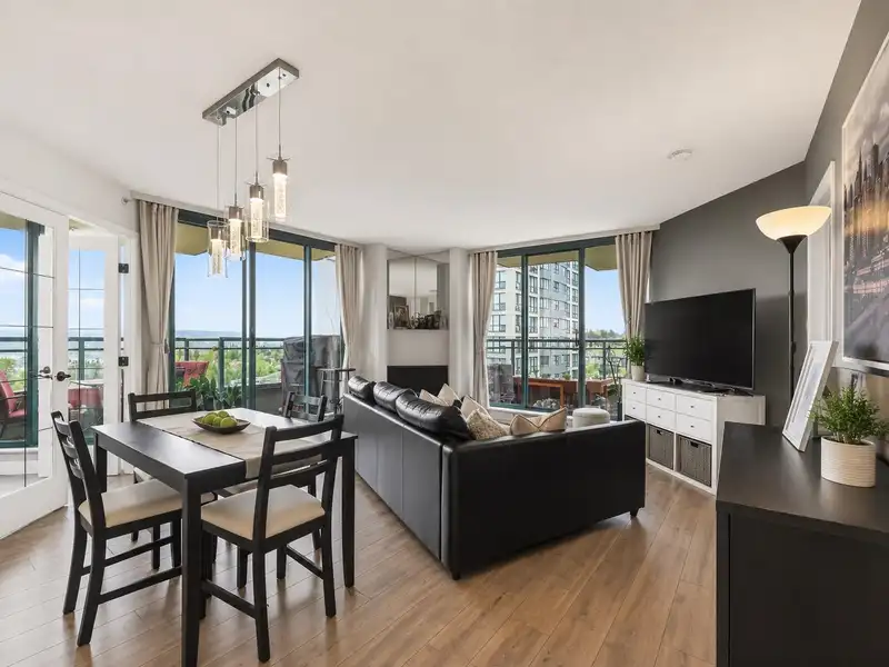 1207 13353 108 AVENUE - photo 1 of 24