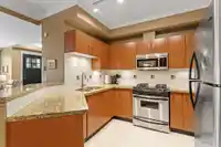 6238 LOGAN LANE - thumbnail 8