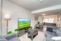 5 2796 ALLWOOD STREET - thumbnail 2